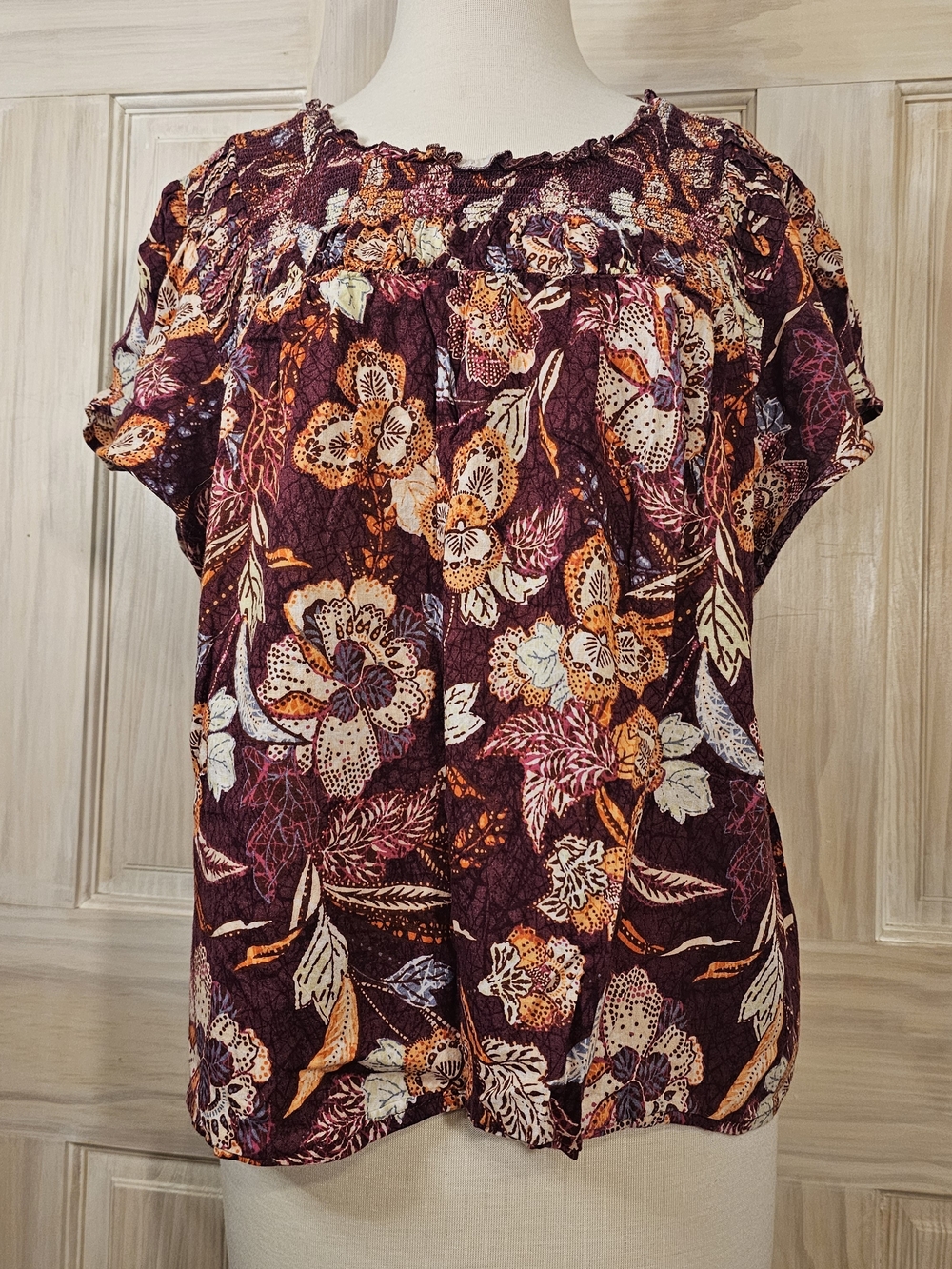 Old Navy Plum Floral Smocked-Neck Blouse with Orange Accents In Size L